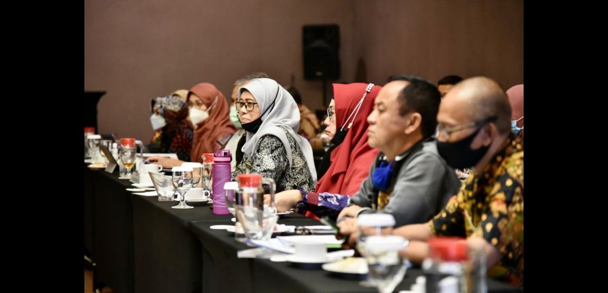 Rapat Pembahasan menetapkan Raperda yang masuk dalam Program Pembentukan Peraturan Daerah Tahun 2021